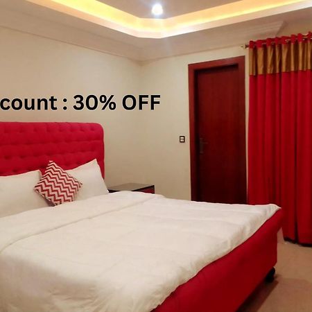 Royal Galaxy Hotel & Residence - Near Islamabad International Airport & Motorway Екстер'єр фото