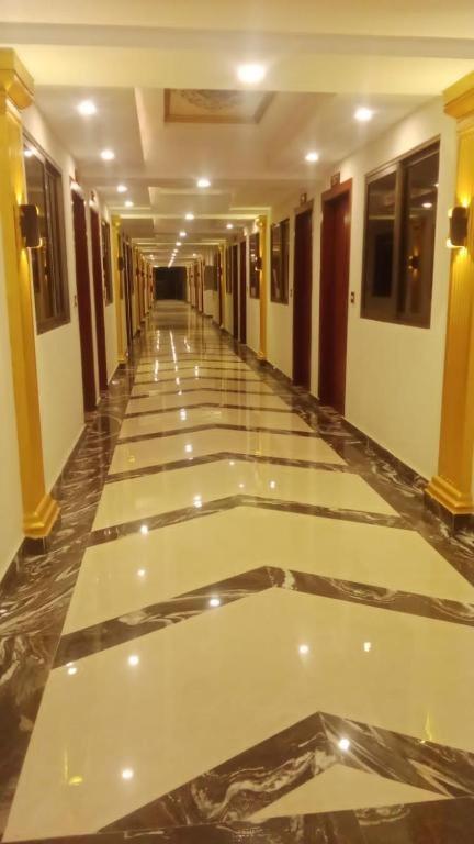 Royal Galaxy Hotel & Residence - Near Islamabad International Airport & Motorway Екстер'єр фото